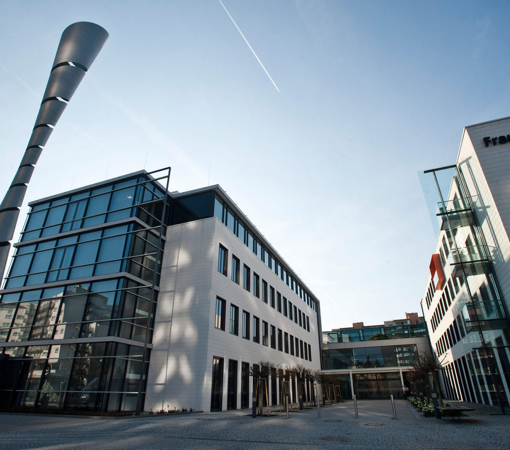 Kaiserslautern. Fraunhofer Institute an der Trippstadter Stra§e.  09.04.2015  Foto: Martin Goldhahn / view