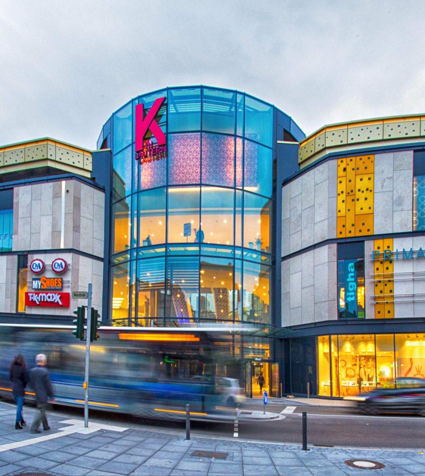 Leben-03-KinLautern-Einkaufen-Bildnachweis-WestpfalzMediathek
