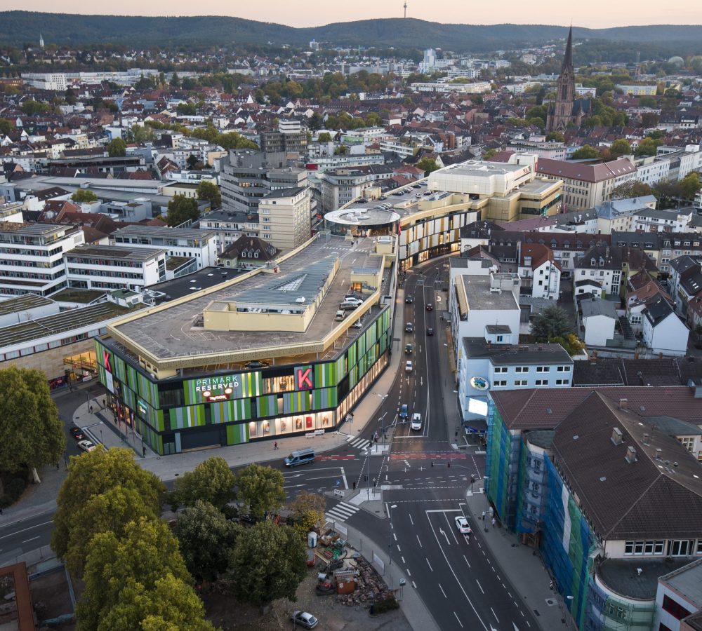 Kaiserslautern, Blick vom Rathaus. ECE, Mall, K in Lautern.        15.10.2018  Foto: Martin Goldhahn / view